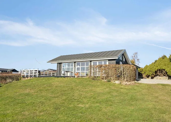 Lovely With Sea View *